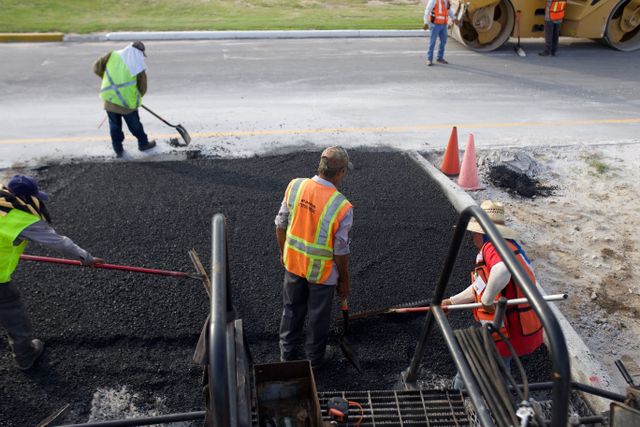 How AI Tools Are Helping Asphalt Paving and Maintenance Teams Improve Planning, Scheduling, and Job Site Efficiency